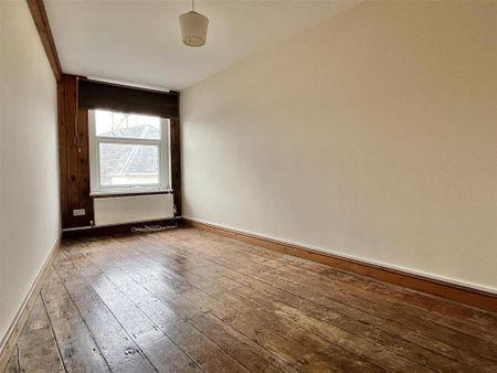 2 bedroom terraced house to rent - Photo 4