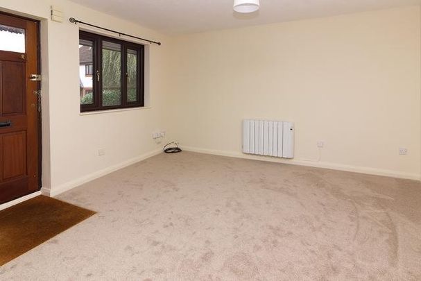 1 bedroom semi-detached house to rent - Photo 1