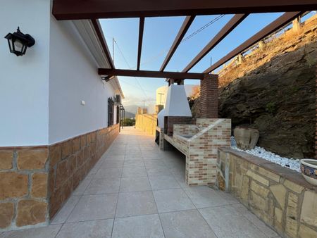 DETACHED VILLA FOR LONG TERM RENTAL SITUATED IN THE TORROX COUNTRYSIDE - Photo 4