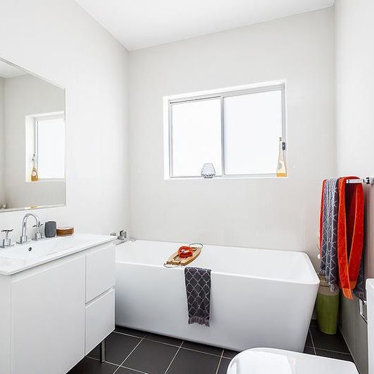 51 Llewellyn Street, Rhodes NSW 2138 - House For Rent | Domain - Photo 1