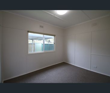 18 Moresby Street, Orange, NSW 2800 - Photo 2