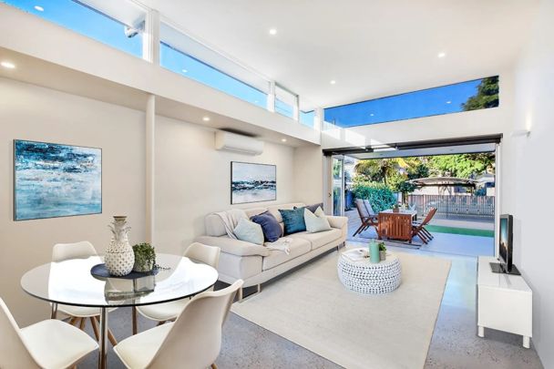 53 West Street, - Photo 1