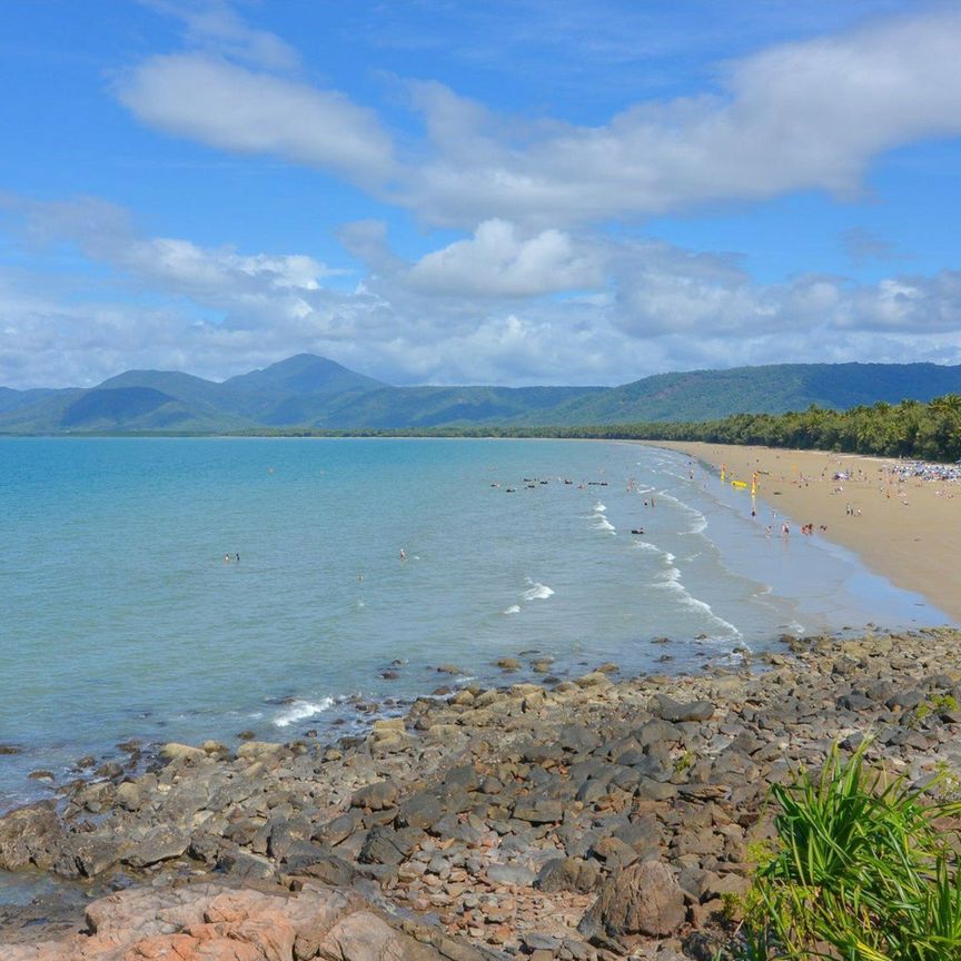 2/4 Seabrook Avenue, Port Douglas QLD - Photo 1