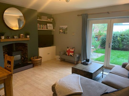 2 Bed Flat, Sydenham Road Cotham, BS6 - Photo 1