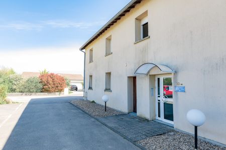 Location Appartement 1 pièce 23m² NORROY LE VENEUR 57140 - Photo 5