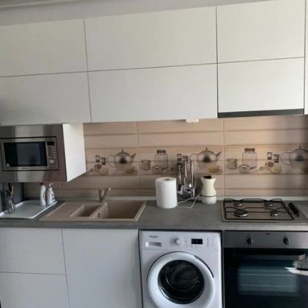 2 camere in zona Centrala - Photo 3