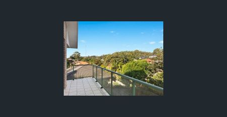 Quality Family Home - Photo 2