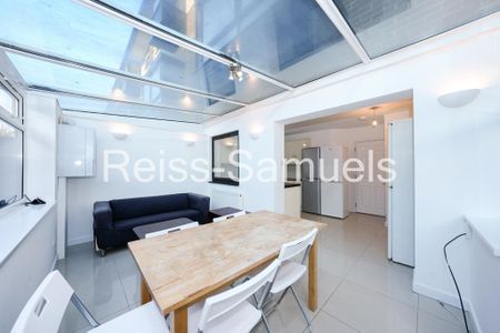 5 bedroom end of terrace house to rent - Photo 2