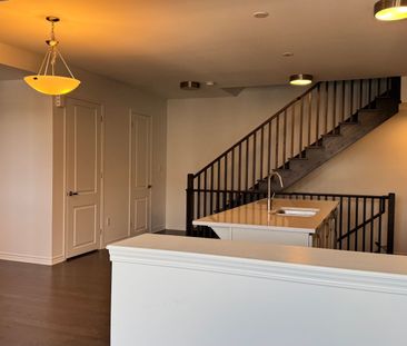 For Lease - 1216 Granary Street, Oakville, Ontario - Photo 4