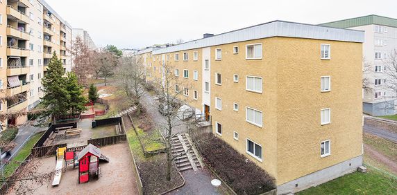 Åvingegränd 5, Tensta - Photo 2