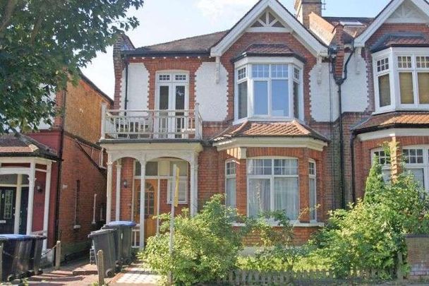 Arlow Road, Winchmore Hill, N21 - Photo 1