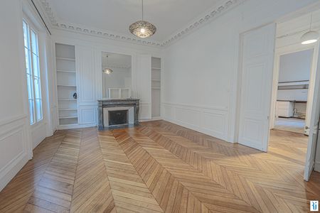 Location Appartement 4 pièces 127m² ROUEN 76000 - Photo 3