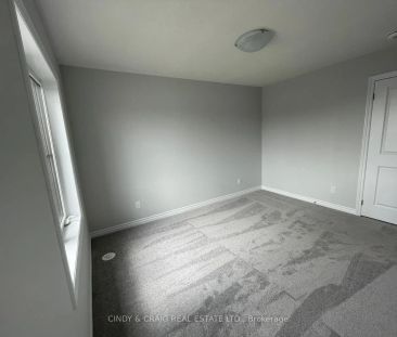 Condo Townhouse For Lease | E9087632 - Photo 6