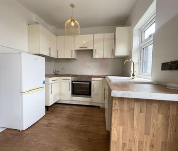 Henley Road, LE3, Leicester - Photo 4