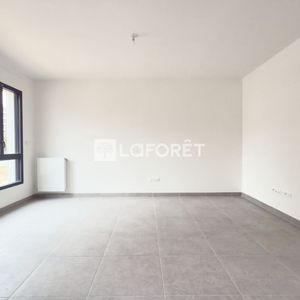 Apartment - Photo 2