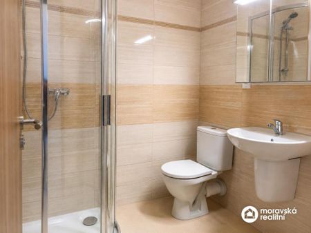 Pronájem bytu 1+kk 35 m2 - Fotografie 5