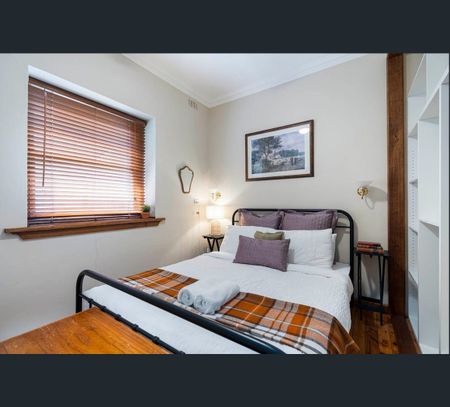 869 MILLER STREET, West Albury, NSW 2640 - Photo 4