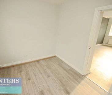 4 bedroom House To Let - Photo 6