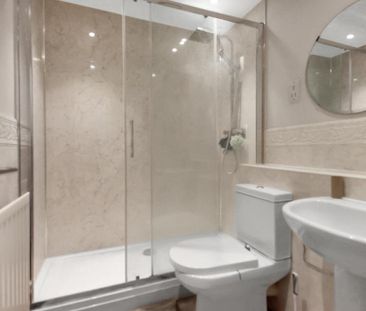 4 bedroom terraced house to rent - Photo 1