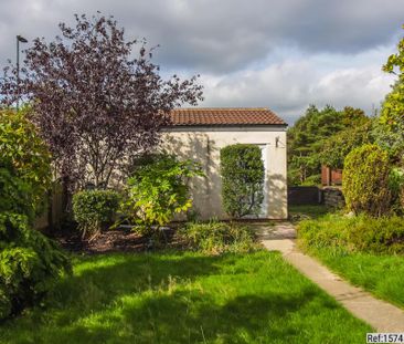 4 bedroom semi-detached house to rent - Photo 6