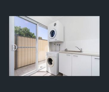 5A Moorgate Street, East Victoria Park, WA 6101 - Photo 3