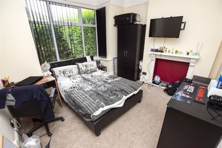 6 bedroom apartment to rent - Photo 3