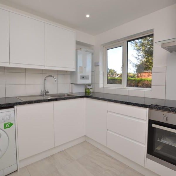 Azalea Court, Woking, Surrey, GU22 - Photo 1