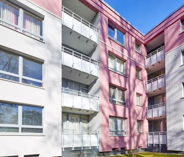 Wohnen im 1.Obergeschoss unseres modernisierten Wohnungsbestands - Photo 1