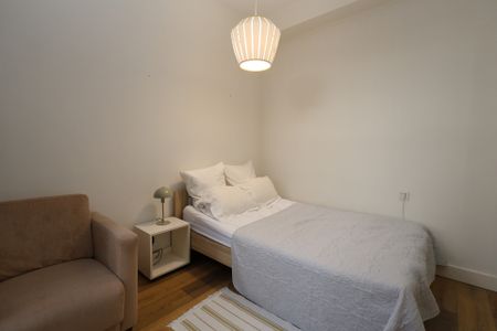 For rent: De Constant Rebecquestraat, 2518 RD The Hague - Photo 5
