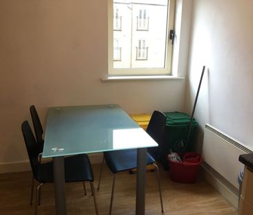 Jervaulx House, Lawrence Square - P10005 - Photo 2