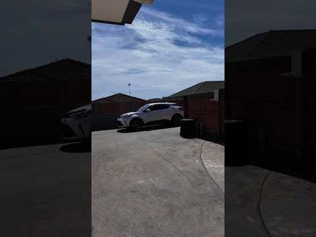 2 bed water gas internet parking incl - Photo 4