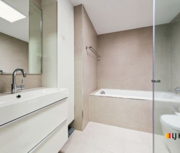 Renovated 3 Bedroom Home - Photo 6