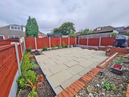 Carlton Way, Royton - Photo 5