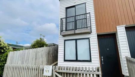 5/1 Sylvan Crescent , Te Atatu South - Photo 5