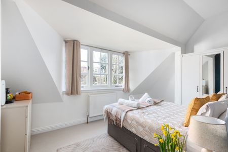 Room in a Shared House, Broadwater Road, SW17 - Photo 4