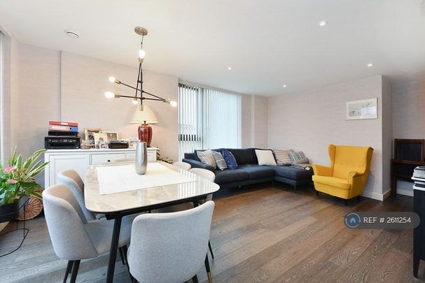 3 bedroom flat to rent - Photo 1