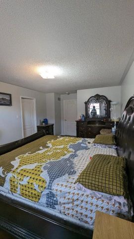 For Lease - 31 Farthingale Crescent, Brampton, Ontario - Photo 5