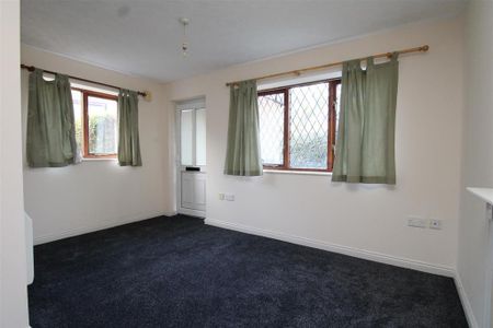 1 bedroom end of terrace house to rent - Photo 3