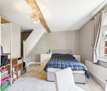 3 bedroom end of terrace house to rent - Photo 4