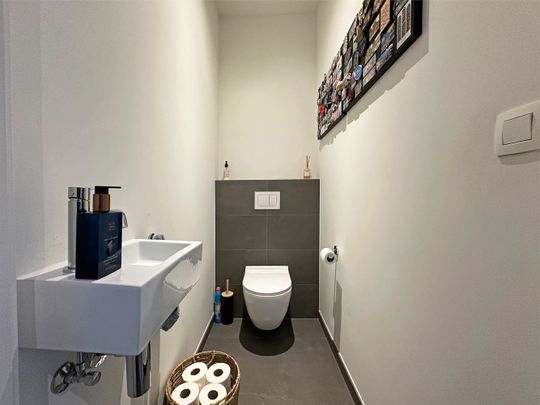 Mooi en recent gebouwd appartement met 2 slaapkamers en zonnig terras te Wommelgem! - Photo 1