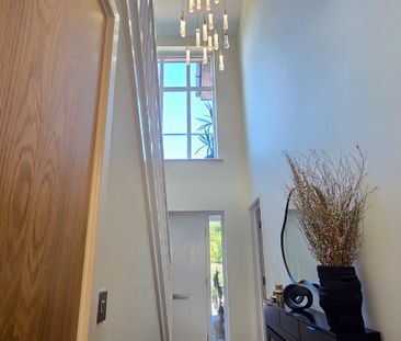 Ashtree Croft Grove, Micklefield, Leeds, West Yorkshire - Photo 5