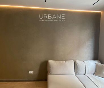 Encantador Apartamento Reformado con Patio Privado a Pasos de la Sa... - Photo 6