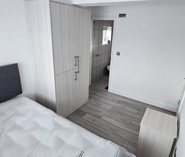 1 bedroom property to rent - Photo 1