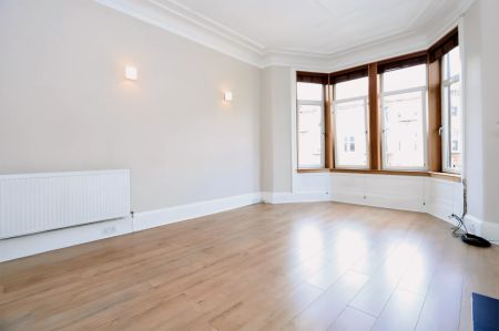 1Bedrooms, 1Bathrooms - Photo 2