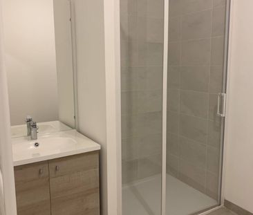 Location Appartement 2 pièces 44m² - Photo 2