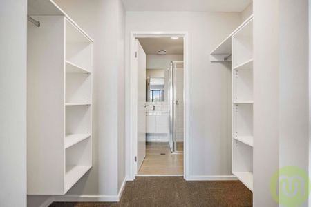 Modern, North-Facing Apartment in the Heart of Greenway - Photo 3