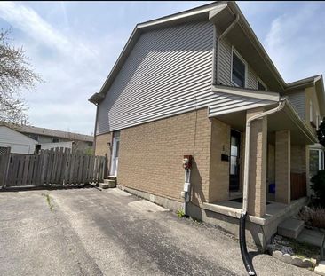 For Lease - 61 ASHLEY Crescent, London South, Ontario - Photo 3