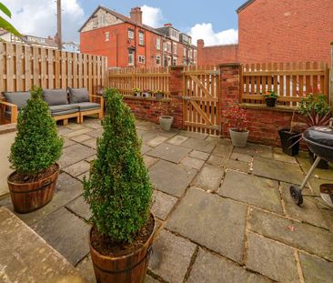 3 bedroom terraced house to rent - Photo 3