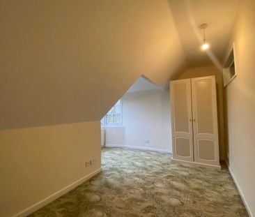 4 bedroom semi-detached house to rent - Photo 5