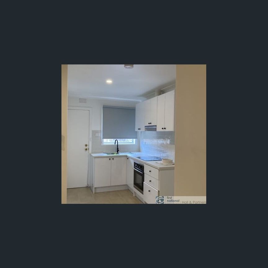 Totally Renovated in Dandenong North - Photo 1